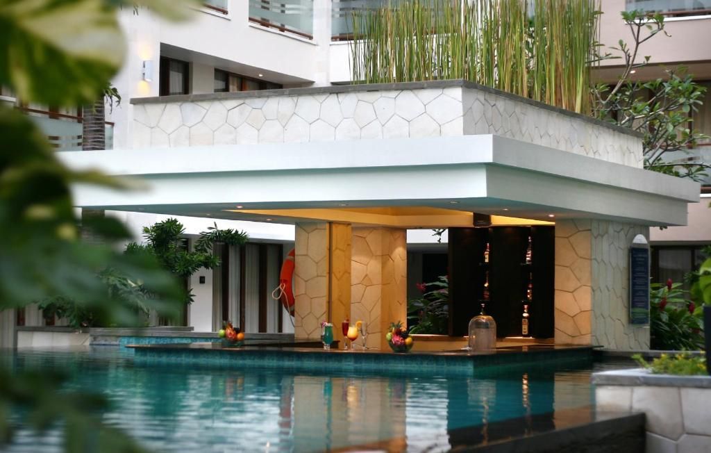 Aston Kuta Hotel & Residence фото 38