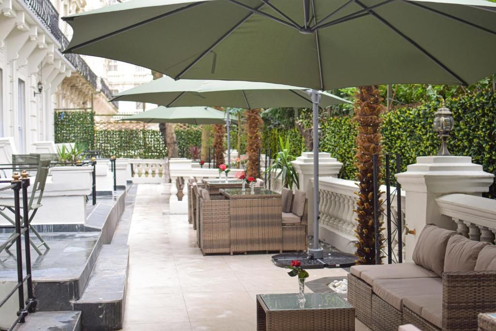 Pembridge Palace Hotel фото 49