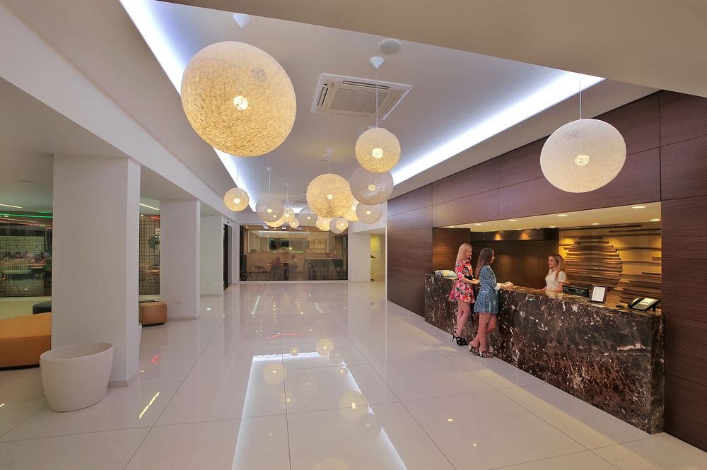 Nelia Beach Hotel фото 5