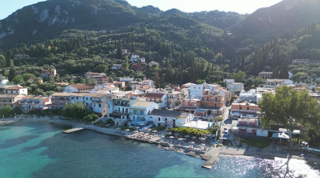 Avra Budget Beach Hotel фото 28