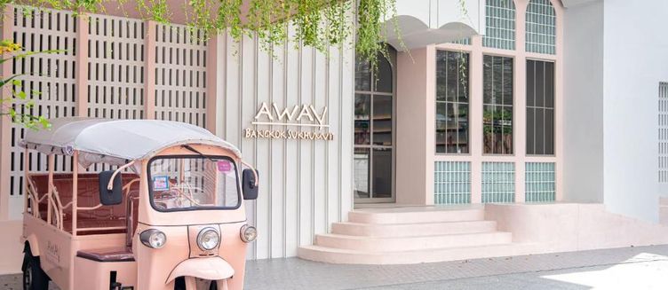Фото отеля Away Bangkok Sukhumvit