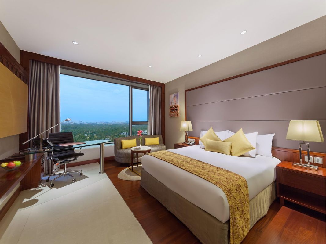 Crowne Plaza Kochi фото 4