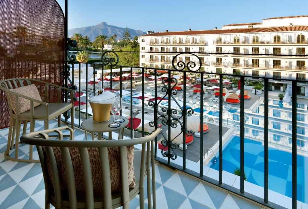 H10 Andalucia Plaza фото 60