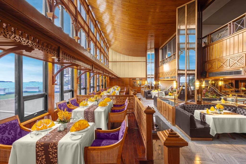 Royal Cliff Beach Hotel фото 155