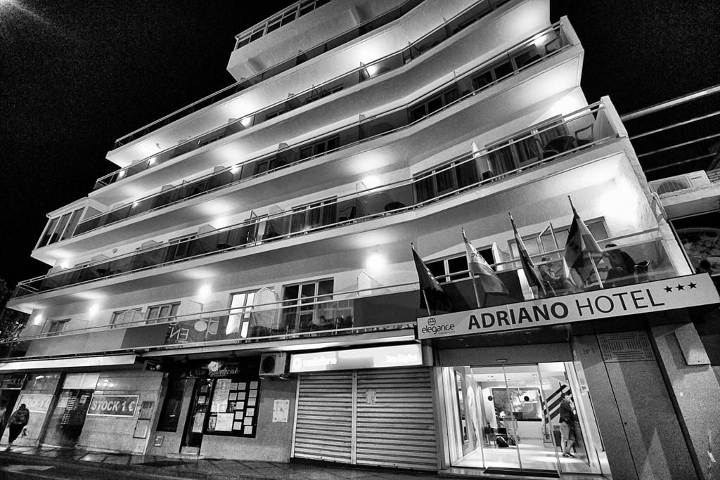 Hotel Adriano Torremolinos фото 0