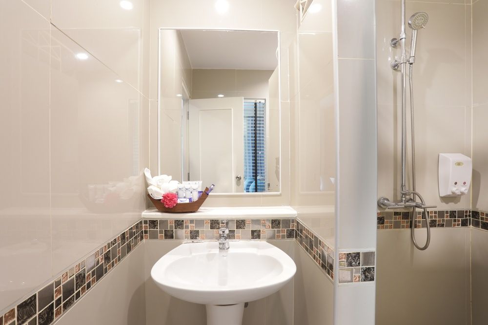 Tuana Hotels Brook Pool Access фото 61