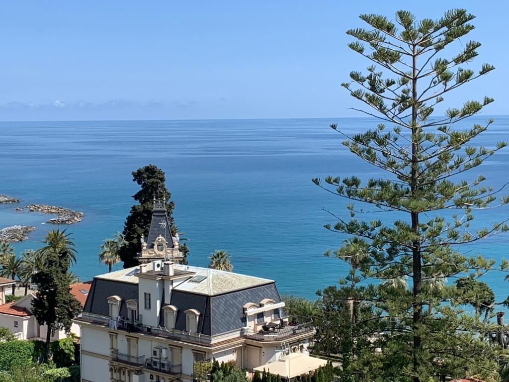 Grand Hotel & Des Anglais "Parcheggio gratuito" фото 9