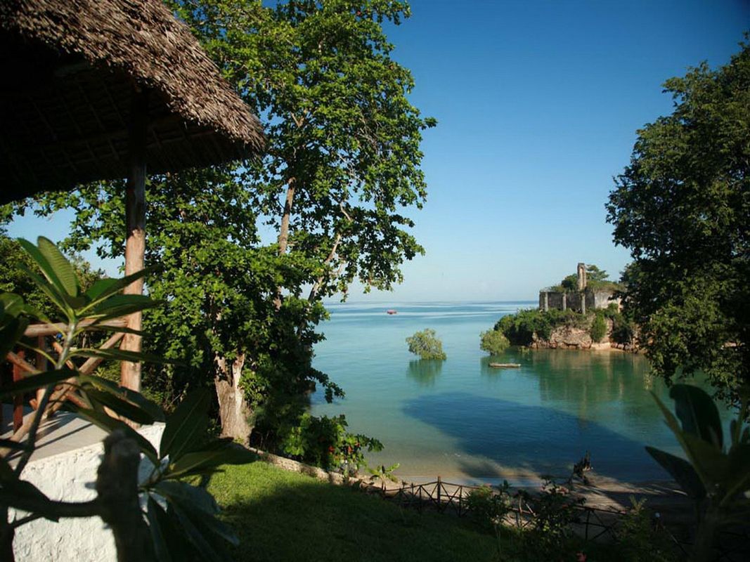 Chuini Zanzibar Beach Lodge фото 21