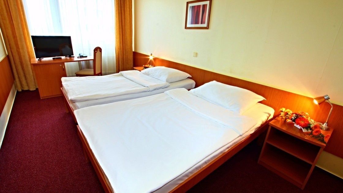 Top Hotel Praha & Congress Centre фото 45