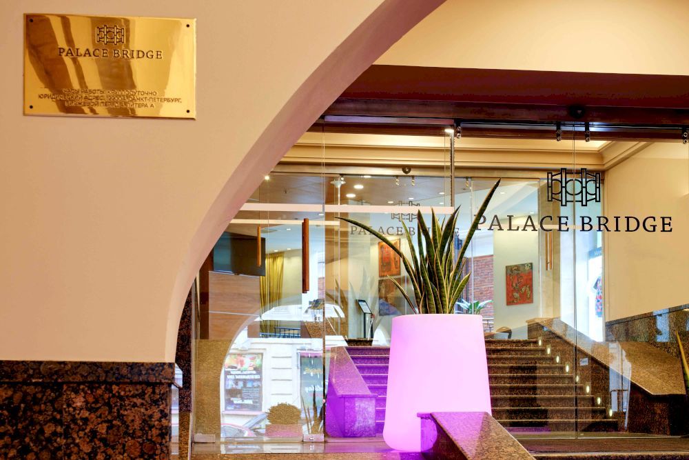 Palace Bridge Hotel фото 86