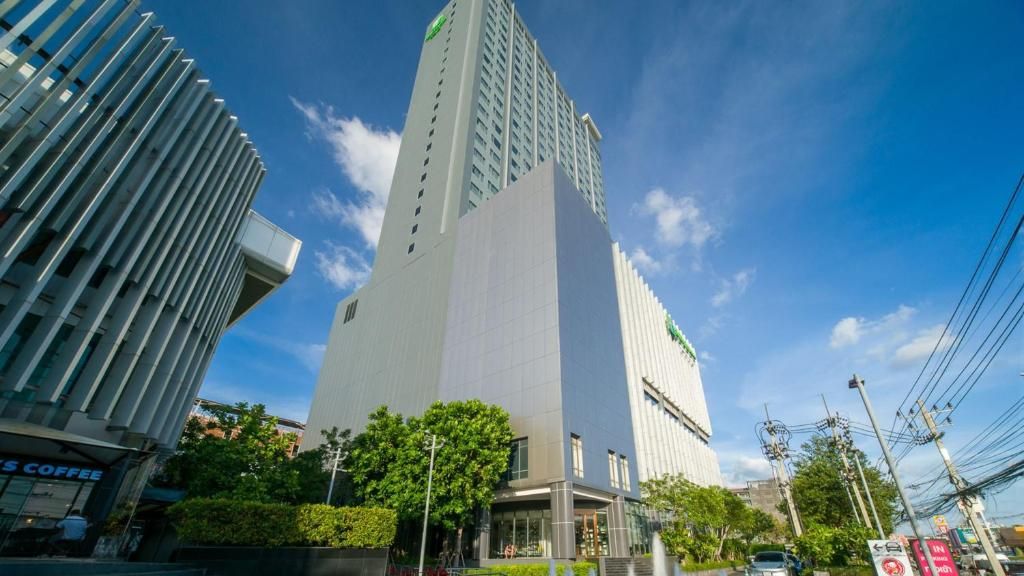 Holiday Inn & Suites Rayong City Centre фото 23