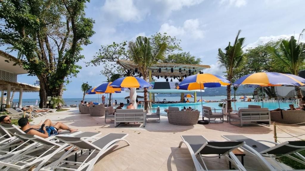 Ark Bar Beach Resort фото 42
