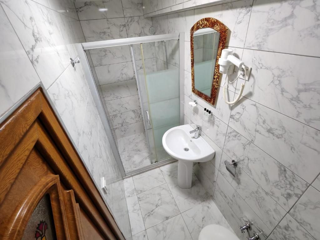 Sirkeci Emek Hotel фото 23