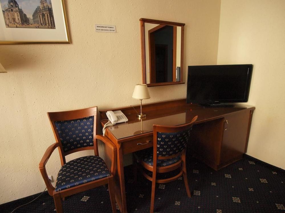 Hotel Arbes фото 4