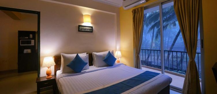 Фото отеля TreeHouse Blue Hotel & Serviced Apartments