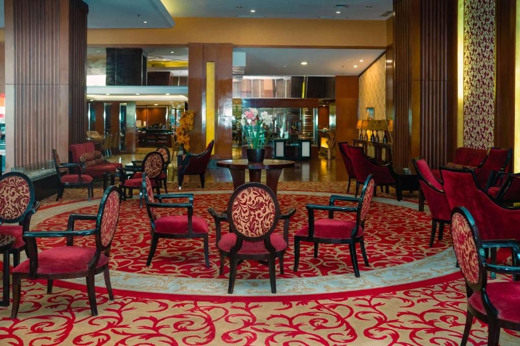 Best Western Mangga Dua Hotel and Residence фото 42
