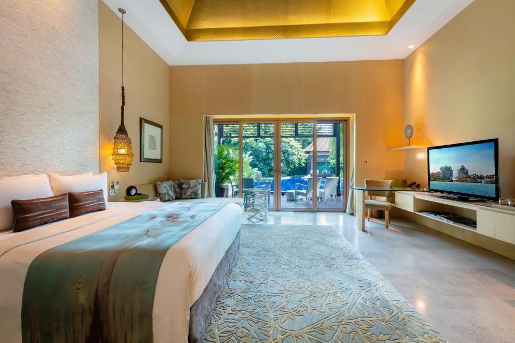 Resorts World Sentosa - Beach Villas фото 34