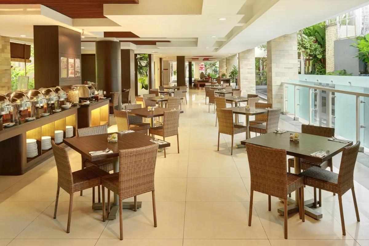 Primera Hotel Seminyak фото 9