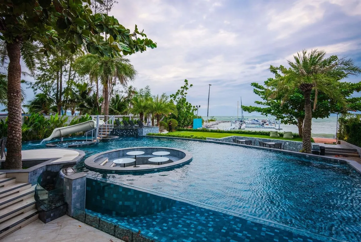 Worita Cove Hotel фото 2