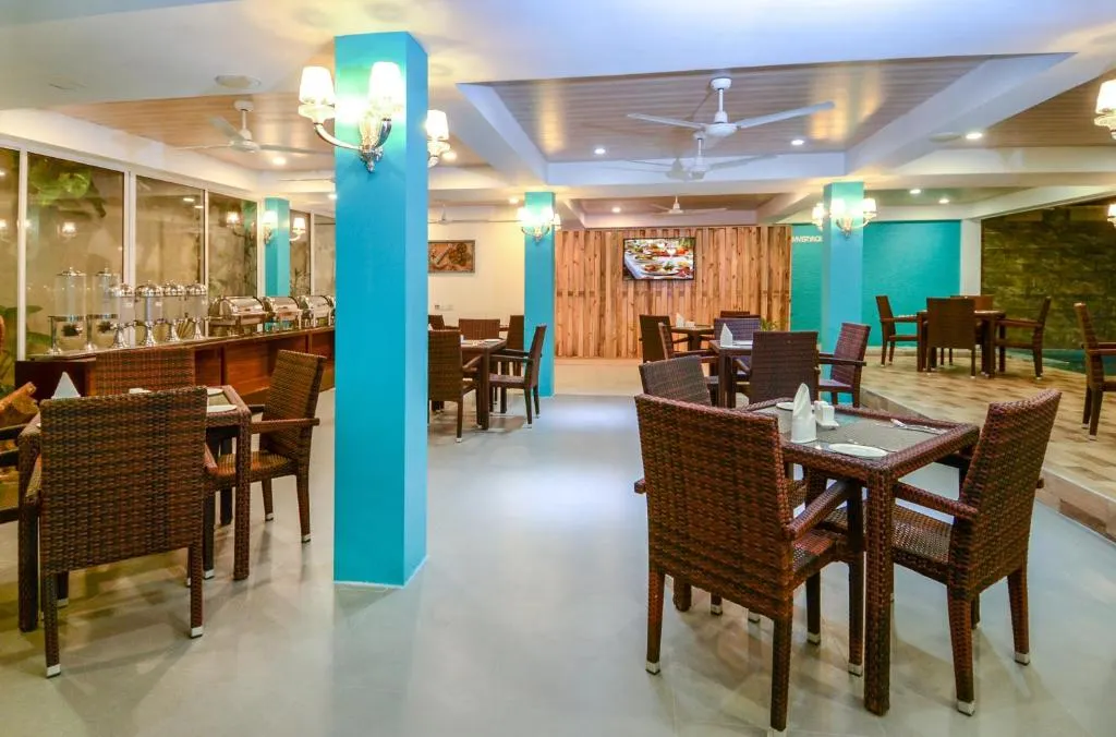 Kue Hotels Maafushi фото 5