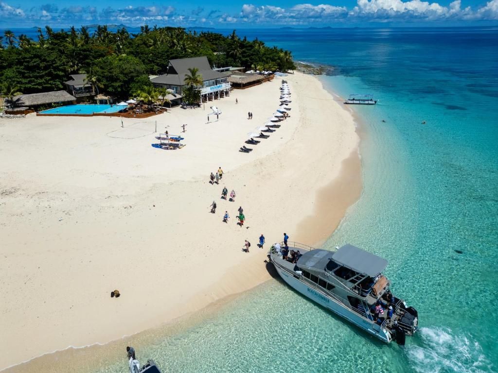 Beachcomber Island Resort фото 34