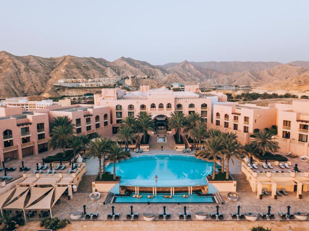 Al Husn Hotel Muscat (Adults Only) фото 2