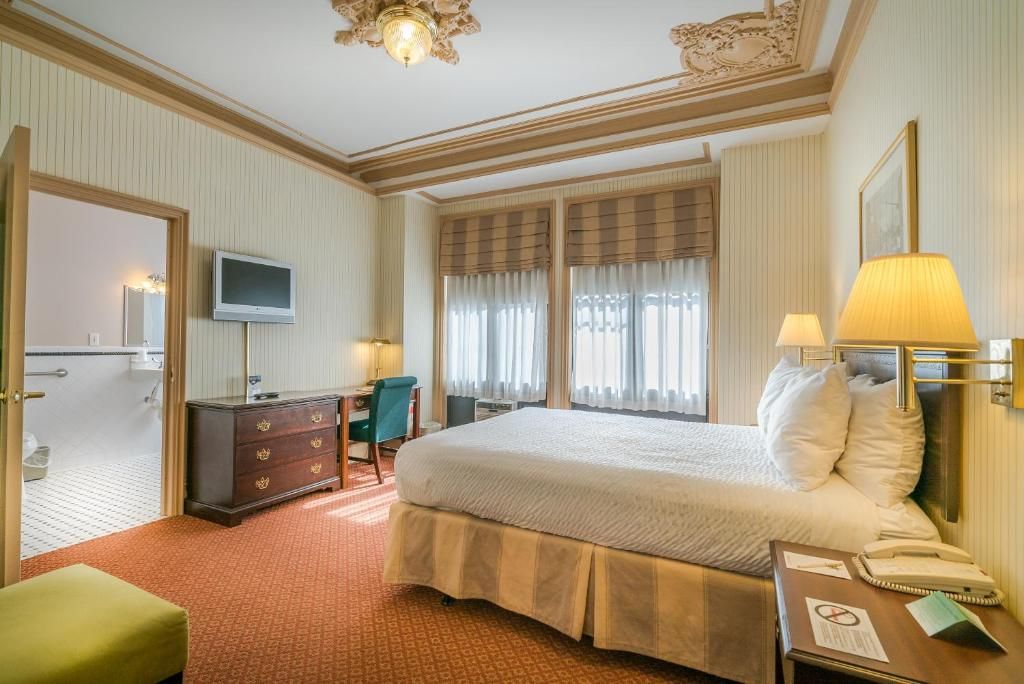 Hotel Wolcott фото 63