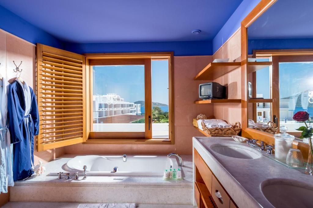 Elounda Beach Hotel & Villas фото 96