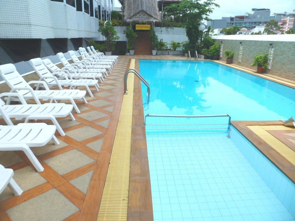 Sun City Pattaya Hotel фото 3