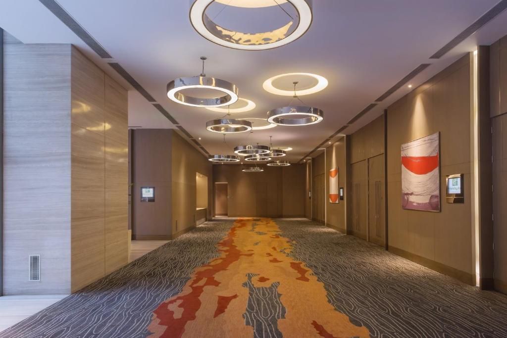 Holiday Inn New Delhi International Airport, an IHG Hotel фото 14