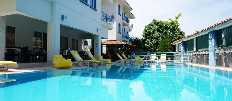 Фото отеля Koz Marigold Apart Hotel