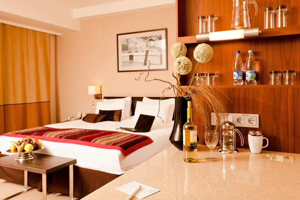 Гостиница «Staybridge Suites St. Petersburg» фото 0