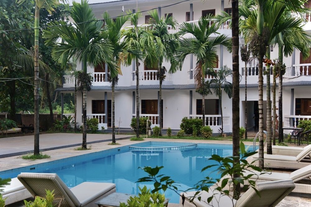Oasis Beach Resort фото 23