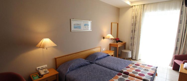 Фото отеля Astron City Hotel