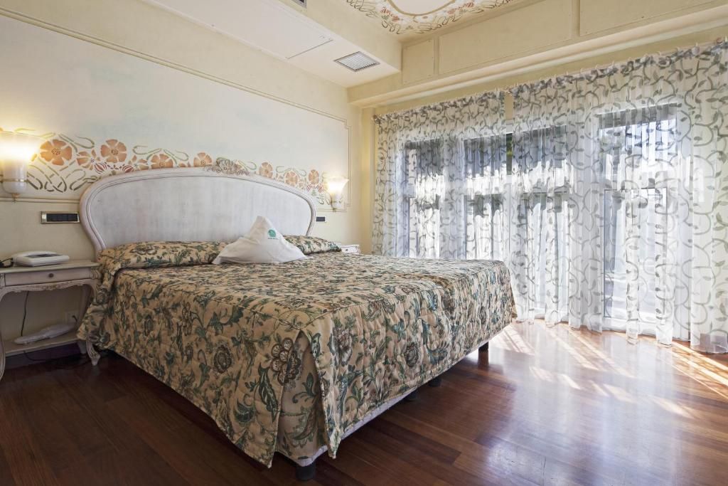 Suite Hotel Nettuno фото 17