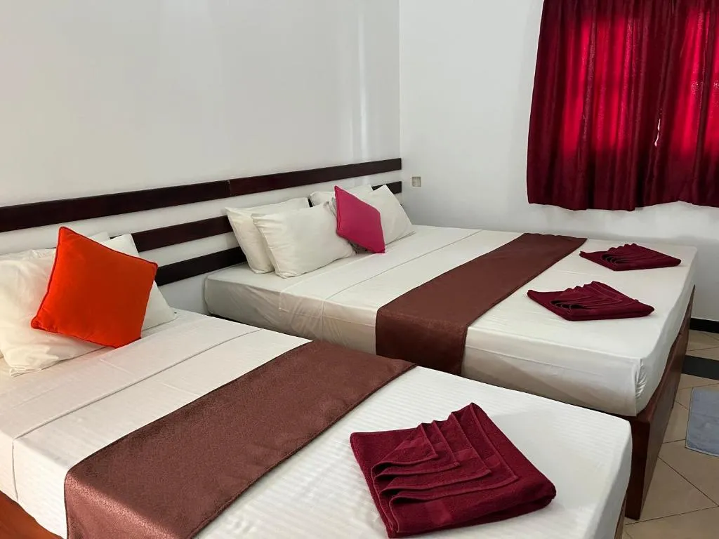 Guest House «Sundowners Guest House» фото 2