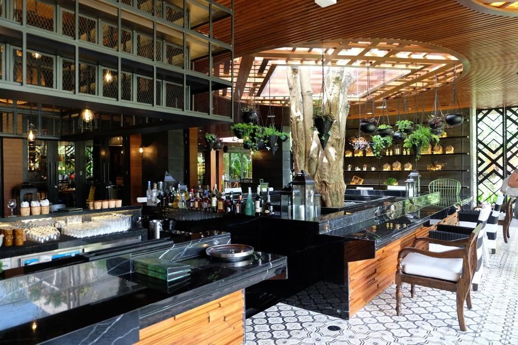 Hotel Indigo Bali Seminyak Beach фото 15