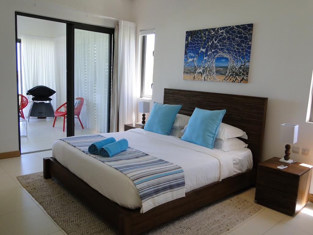 Cap Ouest Beachfront Luxury Penthouse фото 30