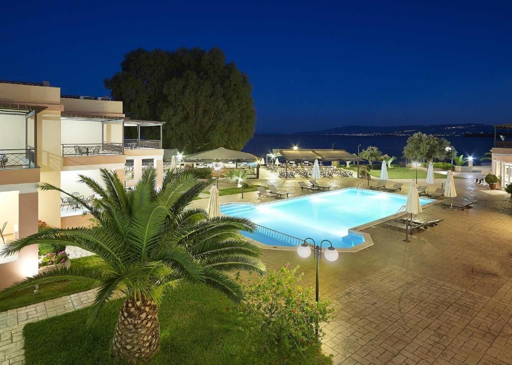 Avantis Suites Hotel фото 10