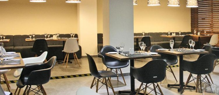 Фото отеля Amphitryon Boutique Hotel