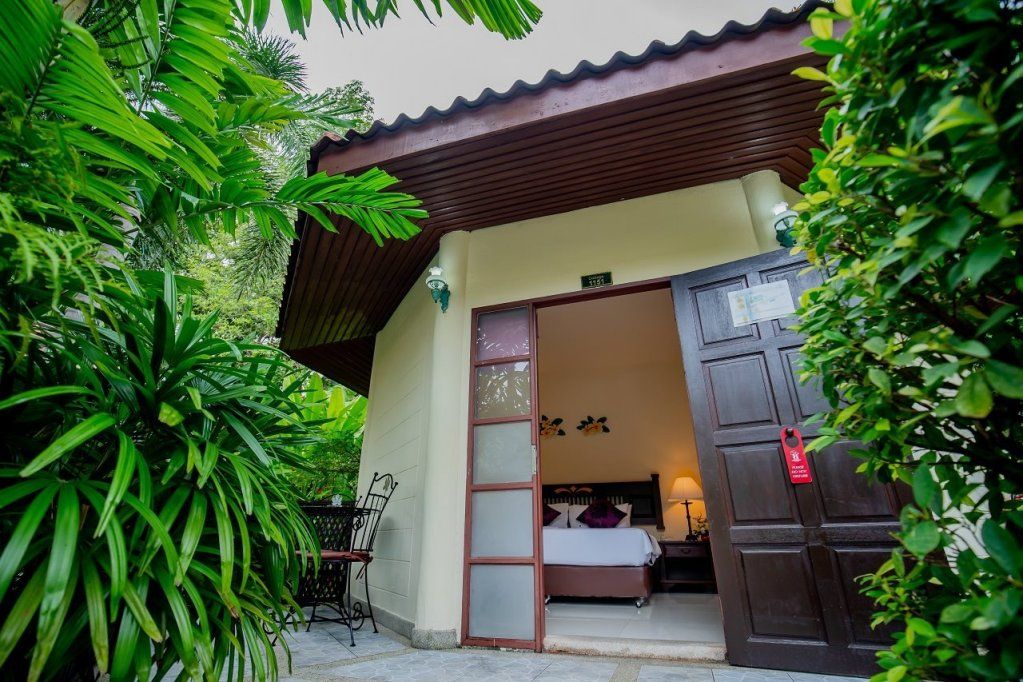 Phuket Leelavadee Hua Ting Resort фото 14