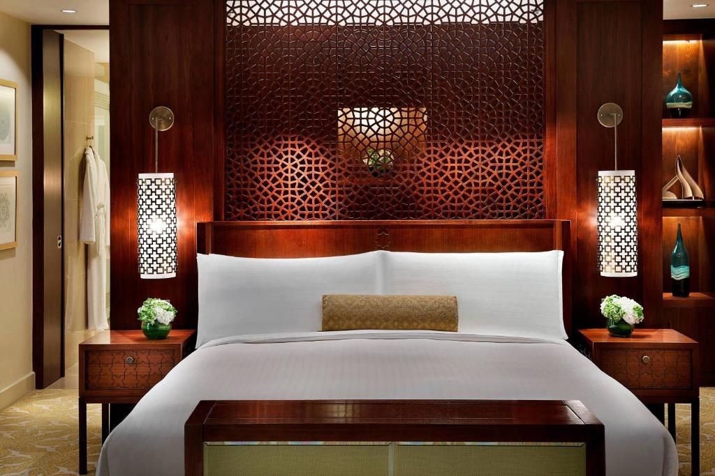 The Ritz Carlton Dubai фото 85