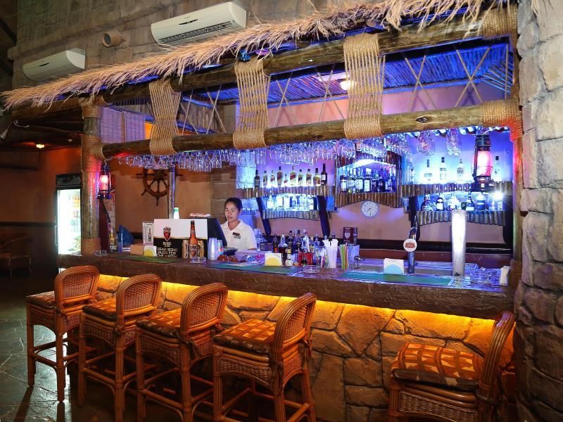 Sandy Beach Hotel & Resort фото 55