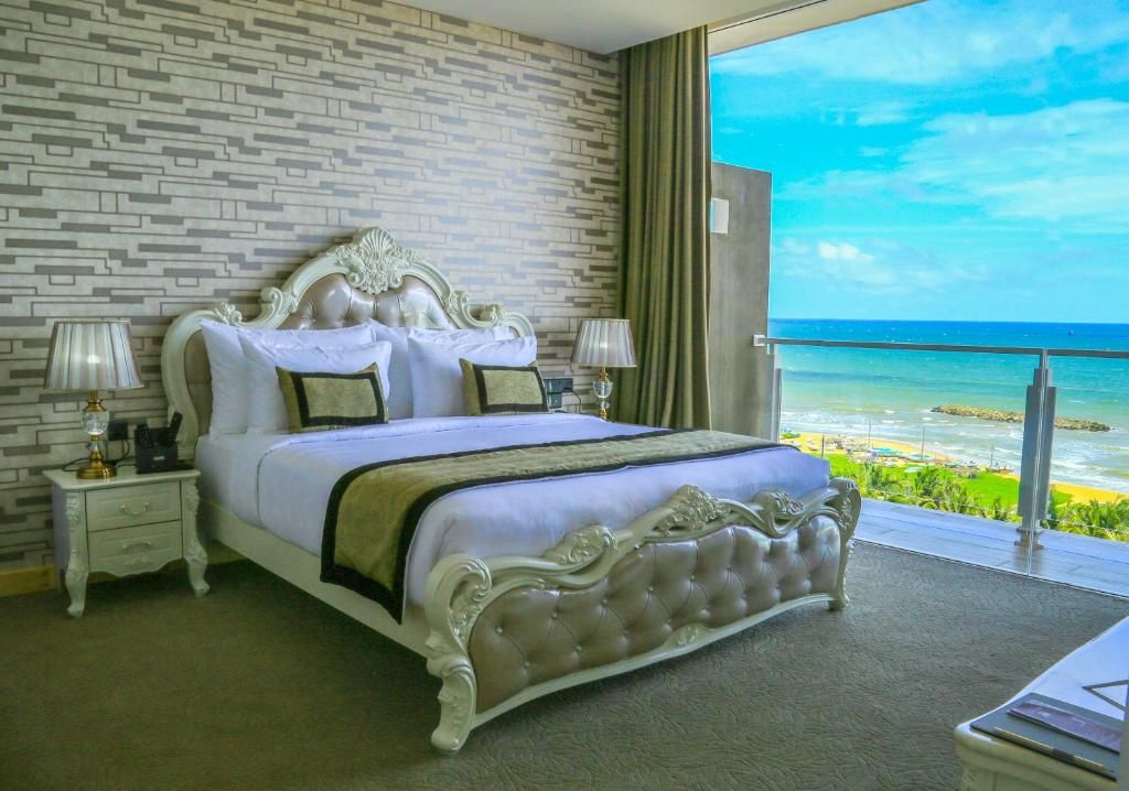 Ruvisha Beach Hotel фото 40