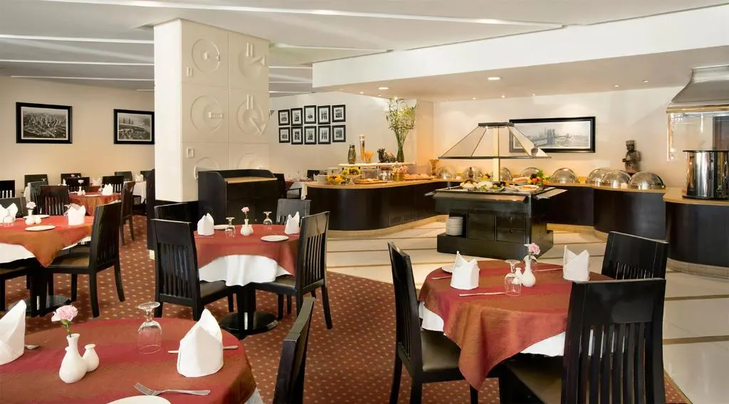 Avenue Hotel Dubai фото 8