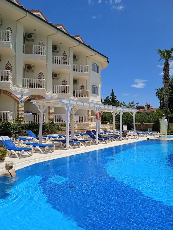 Larissa Sultan's Beach Hotel фото 94