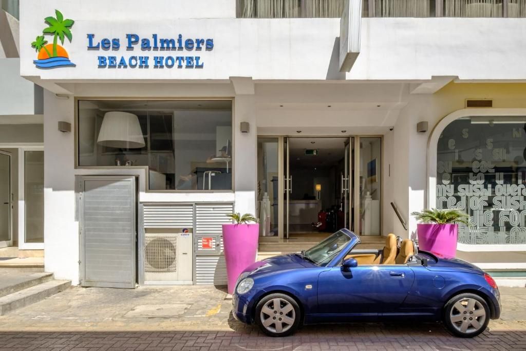 Les Palmiers Beach Hotel фото 0