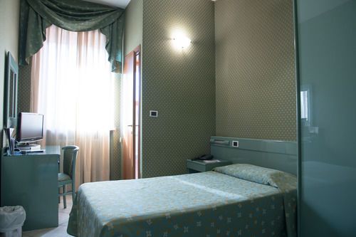Hotel Cairo фото 4