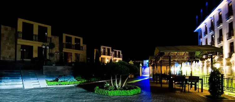 Фото отеля Elegant Hotel & Resort