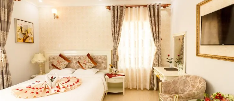 Фото отеля Romeliess Hotel